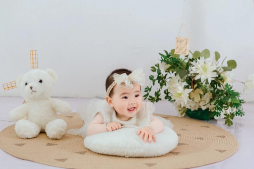 文山宝宝几个月会坐 文山宝宝几个月会坐